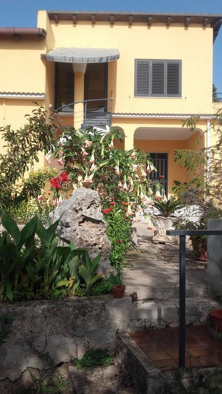 Villa case vacanze san francesco Canicattini Bagni Exterior foto